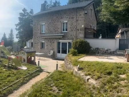 maison en pierre tence 100 m²
