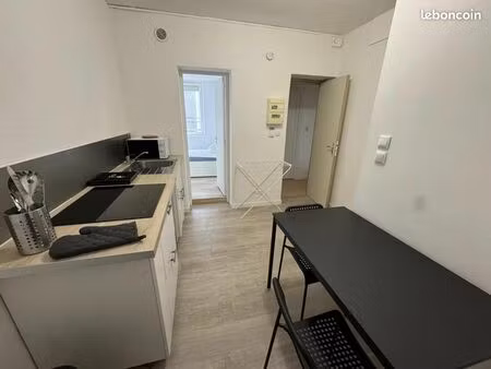 studio 1 pièce 18 m²