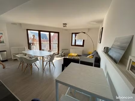 location t3 meublé avec parking – très bel appartement à deux pas de la catho