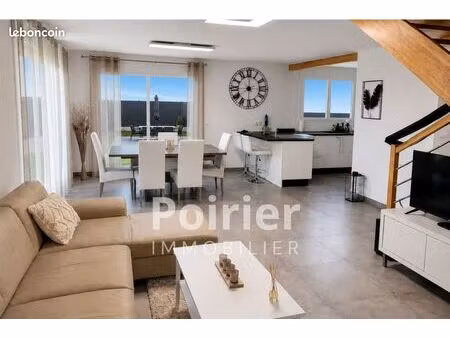 maison 4 pièces 97 m²