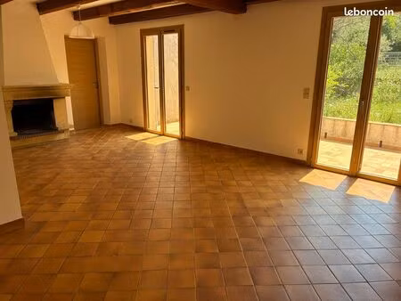 maison de plain-pied à sanary-sur-mer