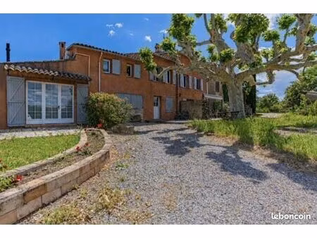 bastide de caractère / 6 logements loués (5 500/mois)