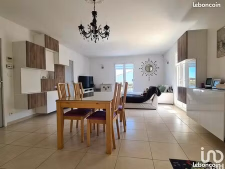 villa type 4  3 chambres  4 faces