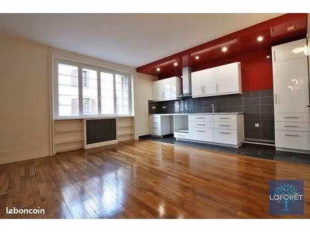 appartement 2 pièces 53 m²