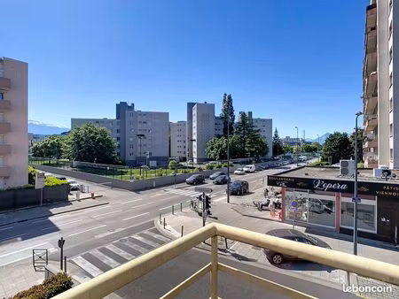 appartement 3 pièces 54 m²