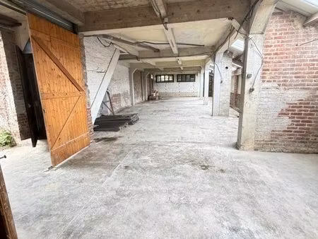 garage / local commercial