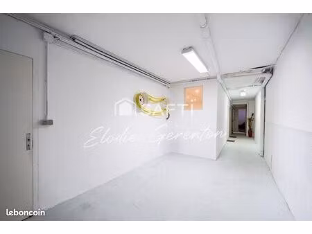 local commercial 60 m² prades