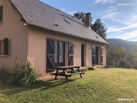 5 pièces · 100 m²5 pièces  100 m² · conques-en-rouergue 12320 · quartier nantuech-saint-cy