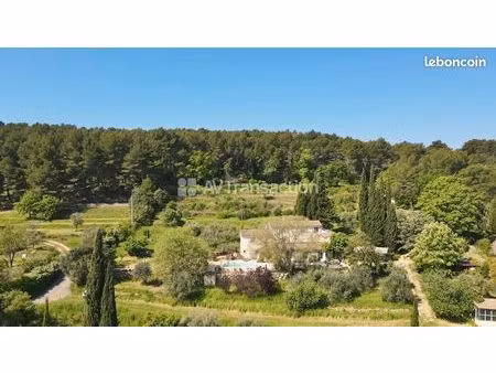 maison 7 pièces 100 m²