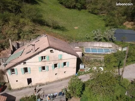 maison indépendante à la campagne 180m2