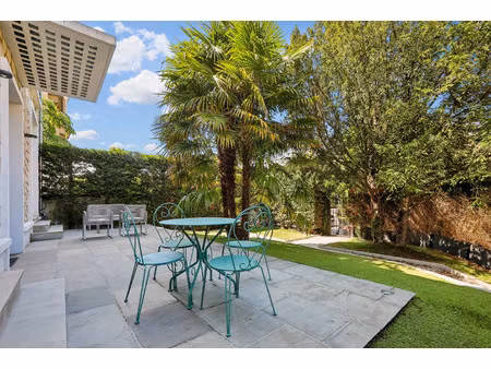 maison de luxe à vendre dans le quartier sorano-centre ville