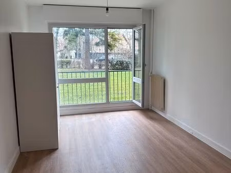 location f2 - 31m2 - 800 cc