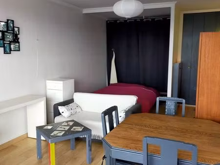 a louer studio meuble massy 940 / mois charges comprises
