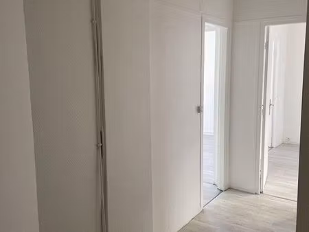 paris 18eme 3 pièces 52m2 350 000