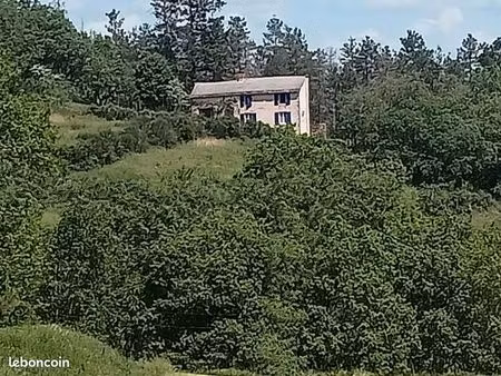 jolie maison avec vue panoramique