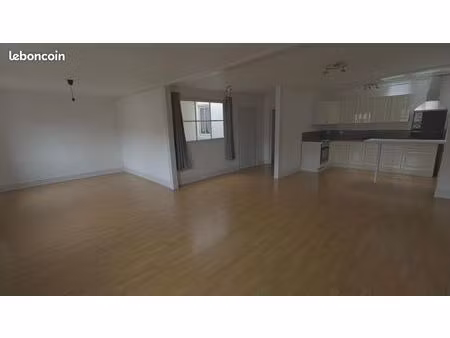 appartement 3 pièces 94 m²