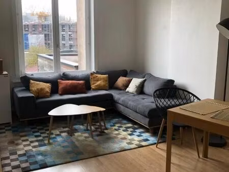 appartement 6 pièces 90 m²