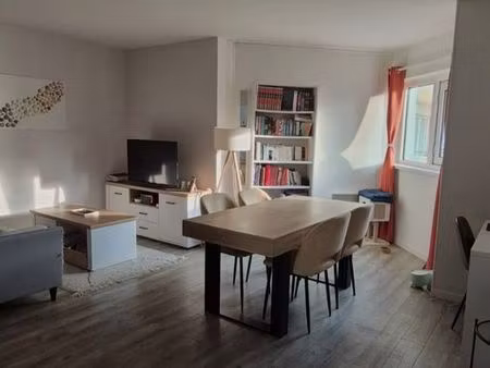location f1 à montgeron 91230