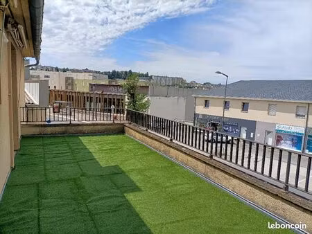 appartements dans résidence étudiante proche lycée la roque et iut