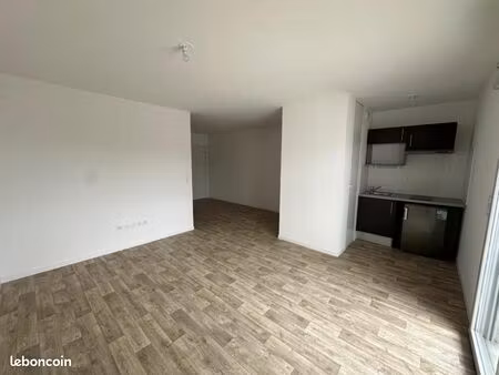 studio 1 pièce 36 m²