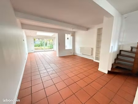 maison 3 pièces 79 m²