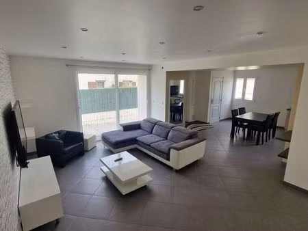 location maison 91m²