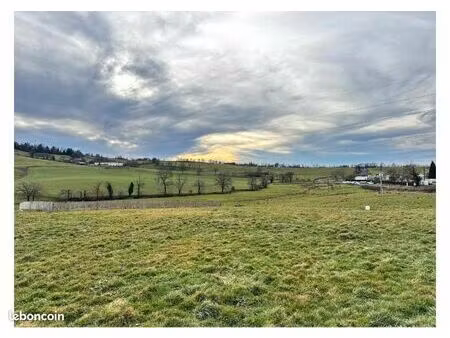 terrain 916 m² aurillac