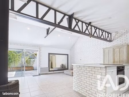 loft/atelier/surface 3 pièces 75 m²