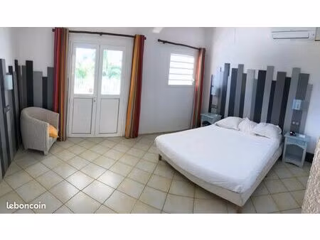 loue studio anse l étang tartane proche plage dispo septembre