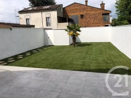 pavillon 5 pièces 81 m²