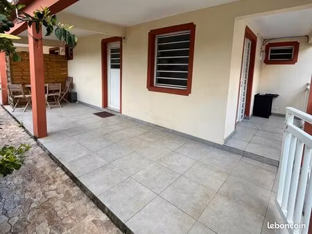 location bas de villa