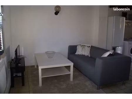 a louer t1 bis duplex meublé proche comédie