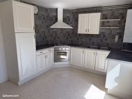 appartement 3 pièces 79 m²