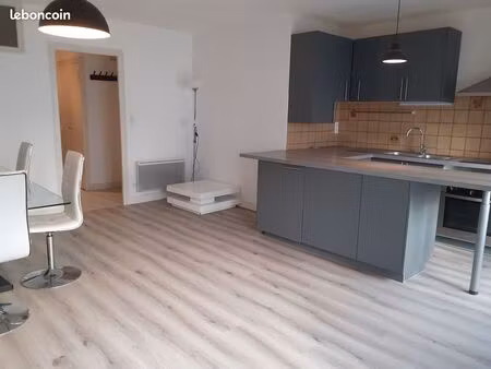 appartement centre ville nontron