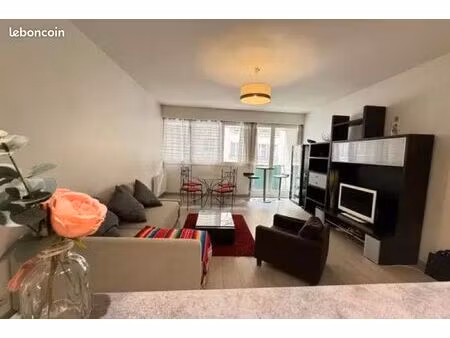 appartement à louer 70 m2