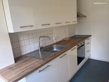 location t2 à perros guirec