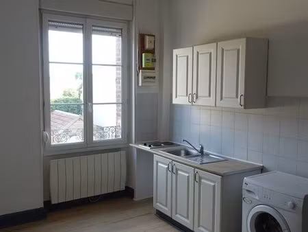 centre ville troyes f2