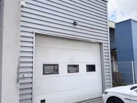 a louer - local commercial / 105 m2 - valence briffaut est