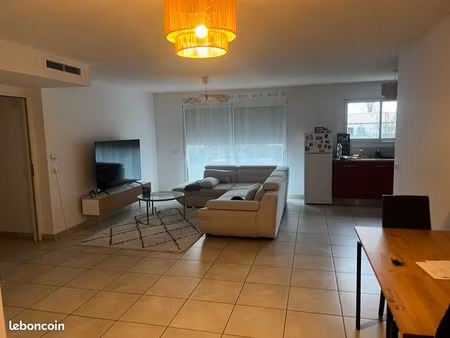 loue maison 3 chambres