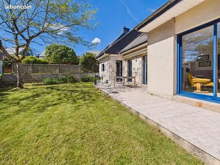 maison 7 pièces 151 m²