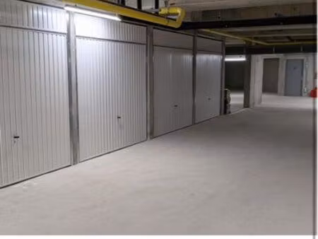 parking/box de 12m2- résidence neuve et sécurisée (2025)-champs-sur-marne