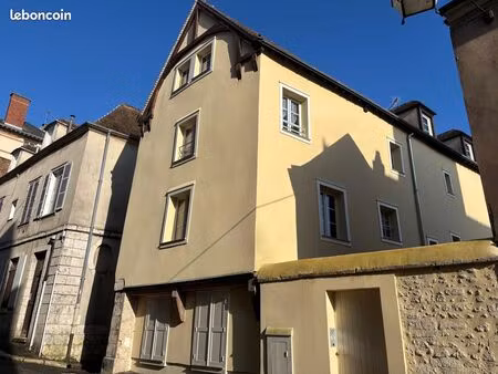 studio 1 pièce 22 m²