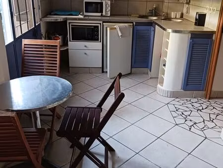 f3 duplex 2 ch en villa au coeur de basse-terre