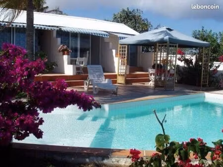 f1 vue mer piscine