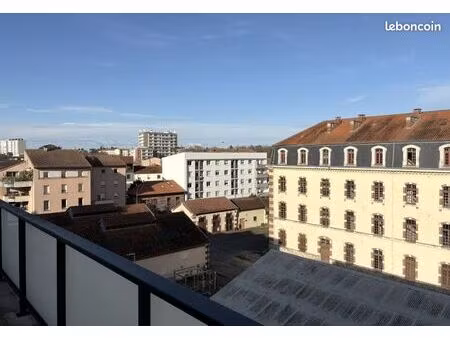 appartement 3 pièces 70 m²