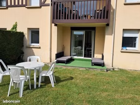 rare 3 pièces avec jardin privatif / résidence avec piscine