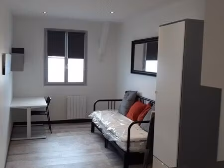 studio neuf meublé équipé tulle centre au calme