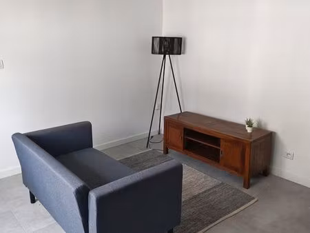 coup de cœur : appartement rénové dans résidence calme