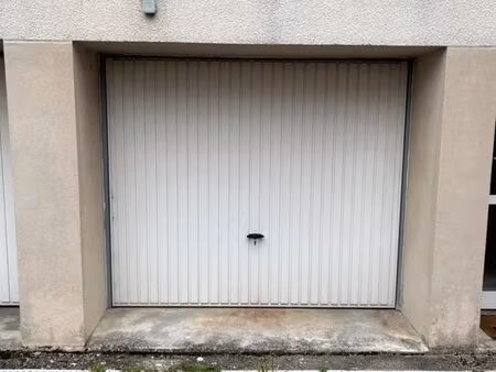 garage proche central ville