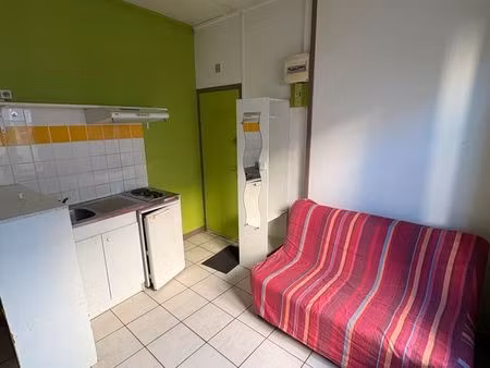 studio meuble